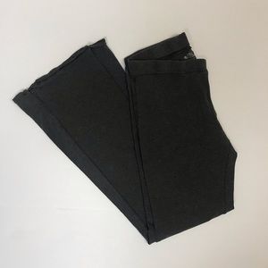 Women’s Grey Old Navy Yoga Pant Size Small